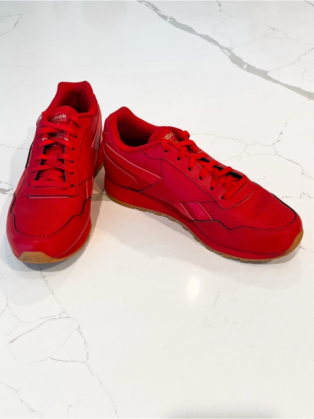 Reebok Classic Harman Run Vector Red Leather Athletic Sneakers Womens Sz 7.5